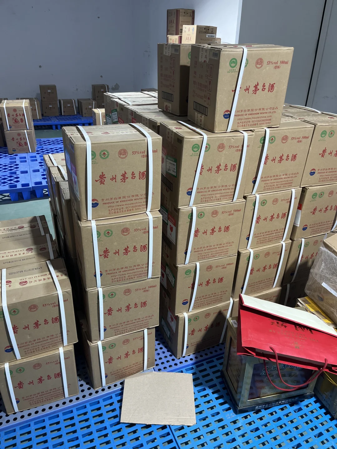 河南专业老酒回收,让闲置酒水快速变现!