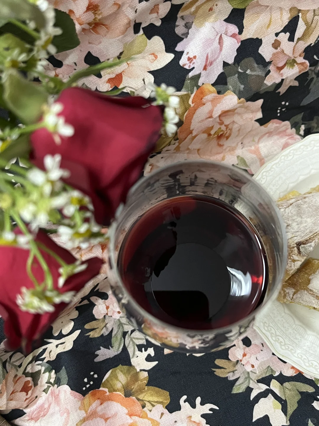 微醺丨终于喝上了!这是什么神仙红葡萄酒啊!