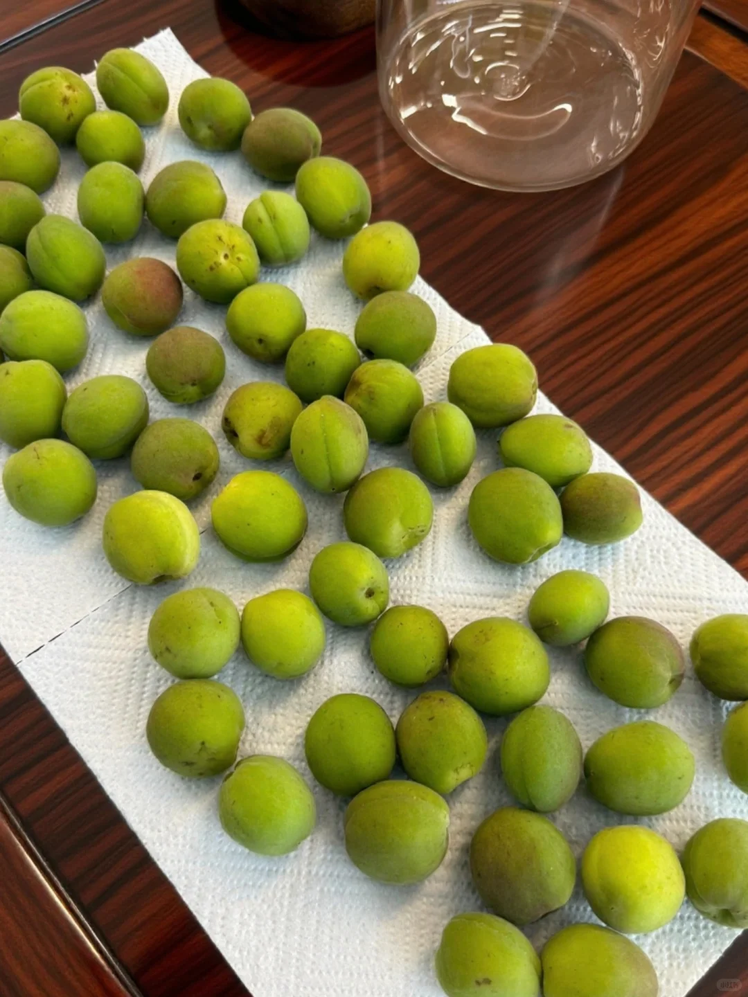 青梅汾酒论英雄