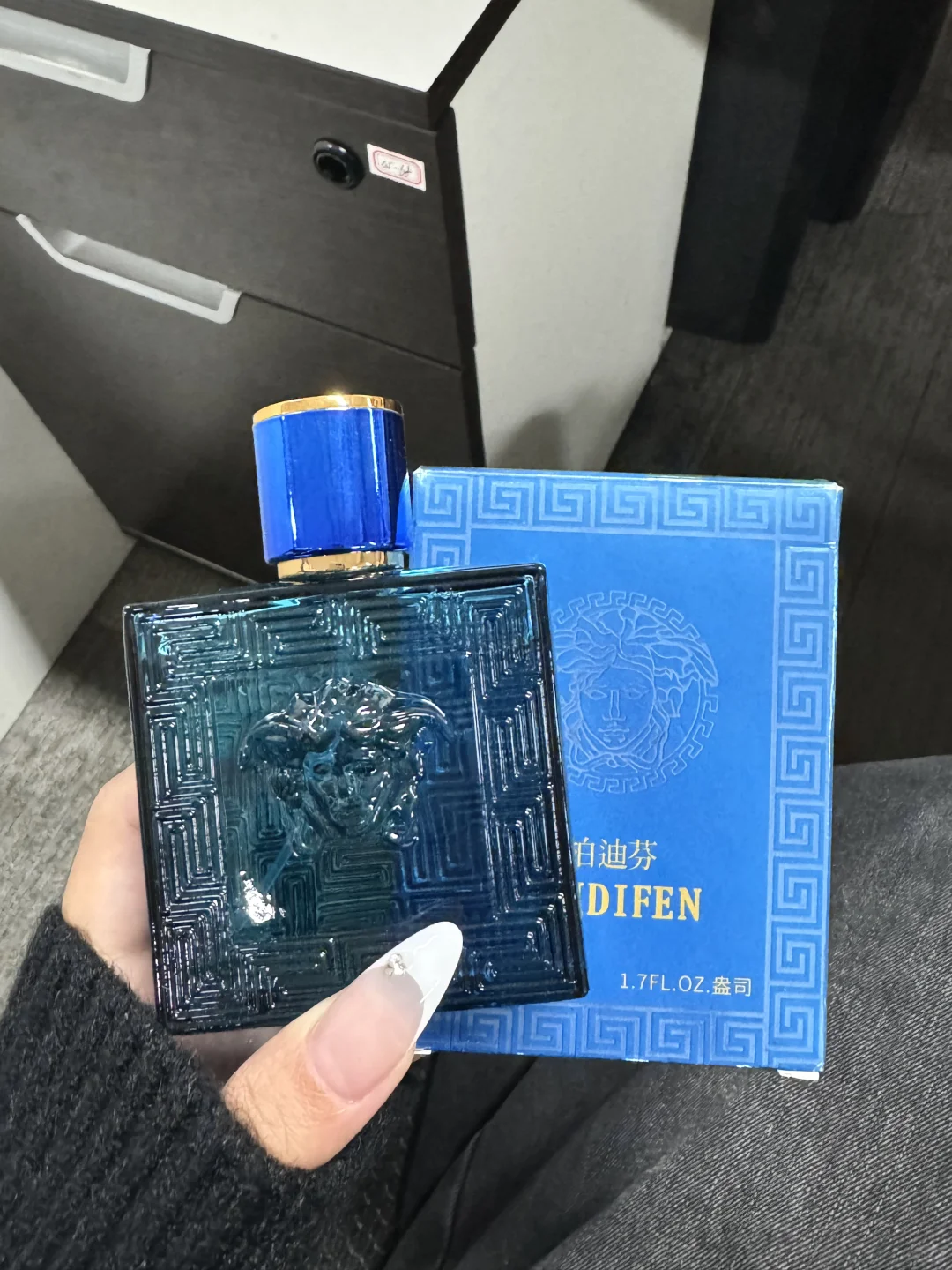 9.9r,上课十分钟就被问了3️⃣次身上的香味!