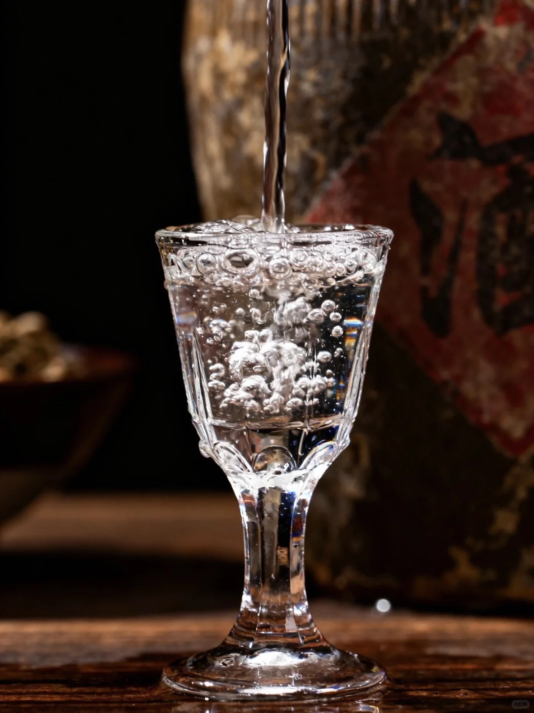 客户答谢宴的胜负手，藏在这瓶定制酒里