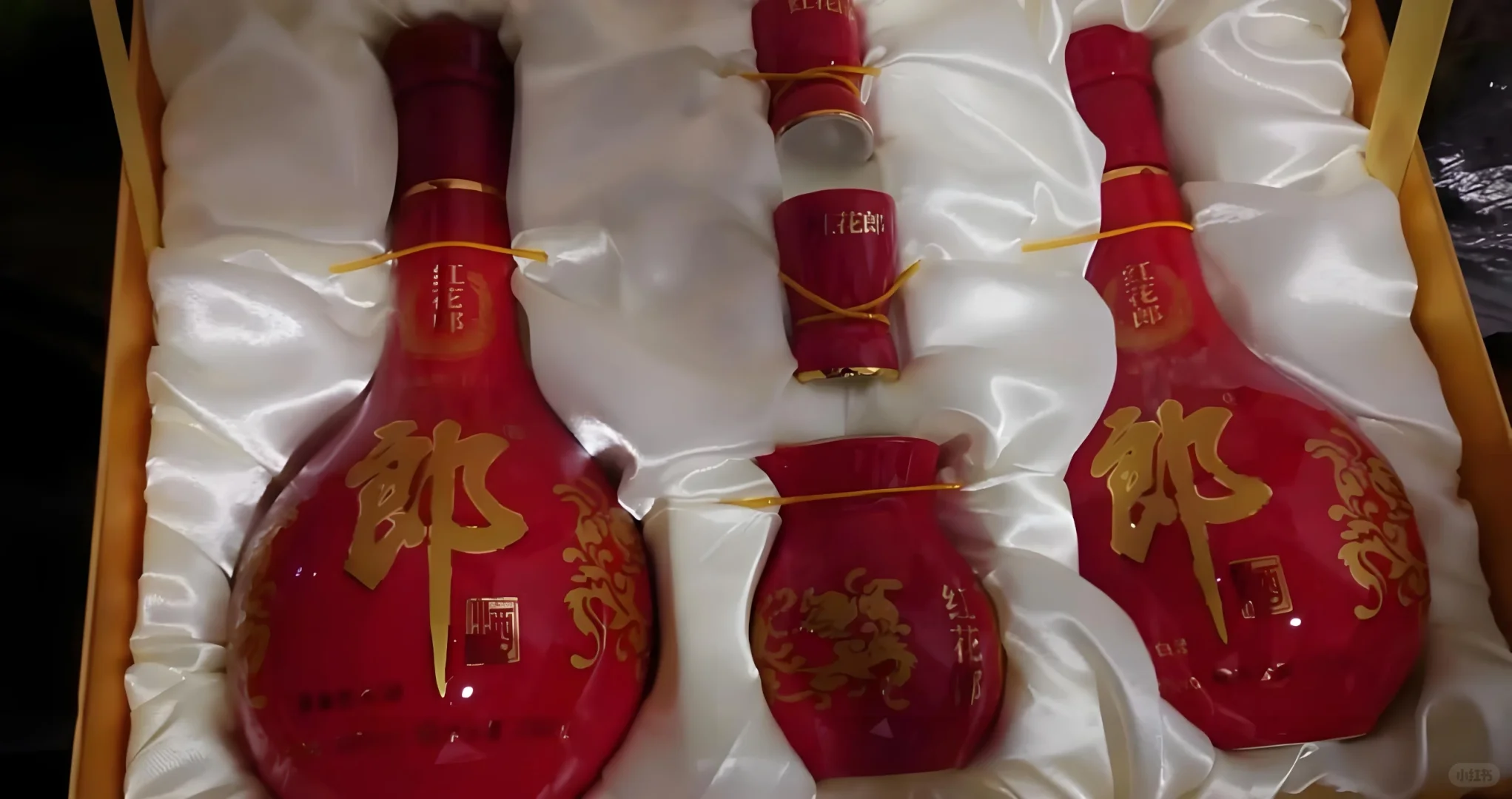 红花郎十也跌成狗了