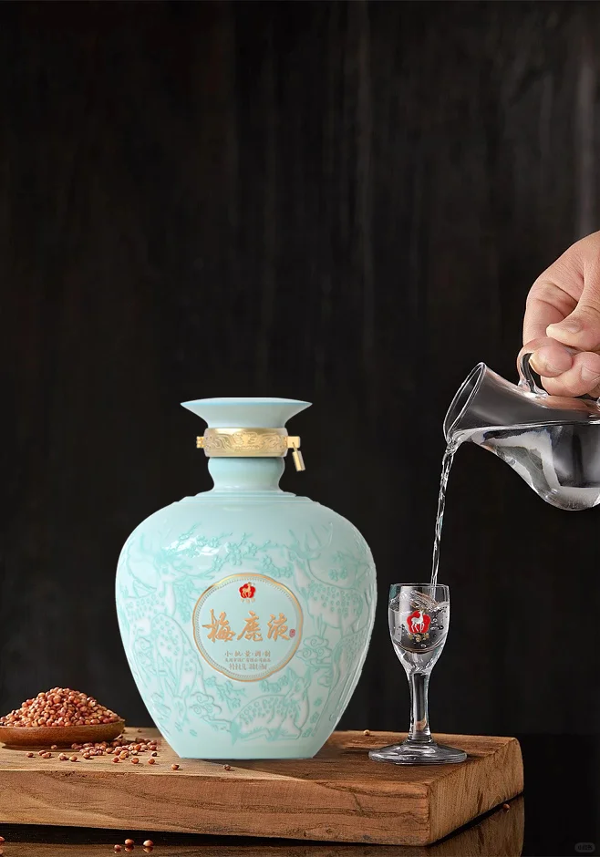 不同年份的酱酒口感特征有何不同?