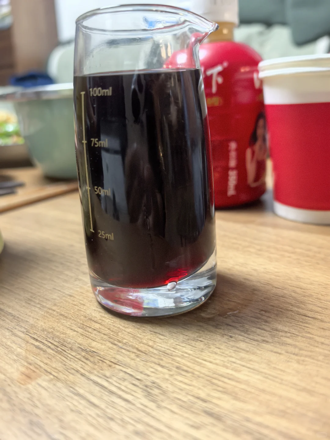 酿的葡萄酒开喝了，很不错