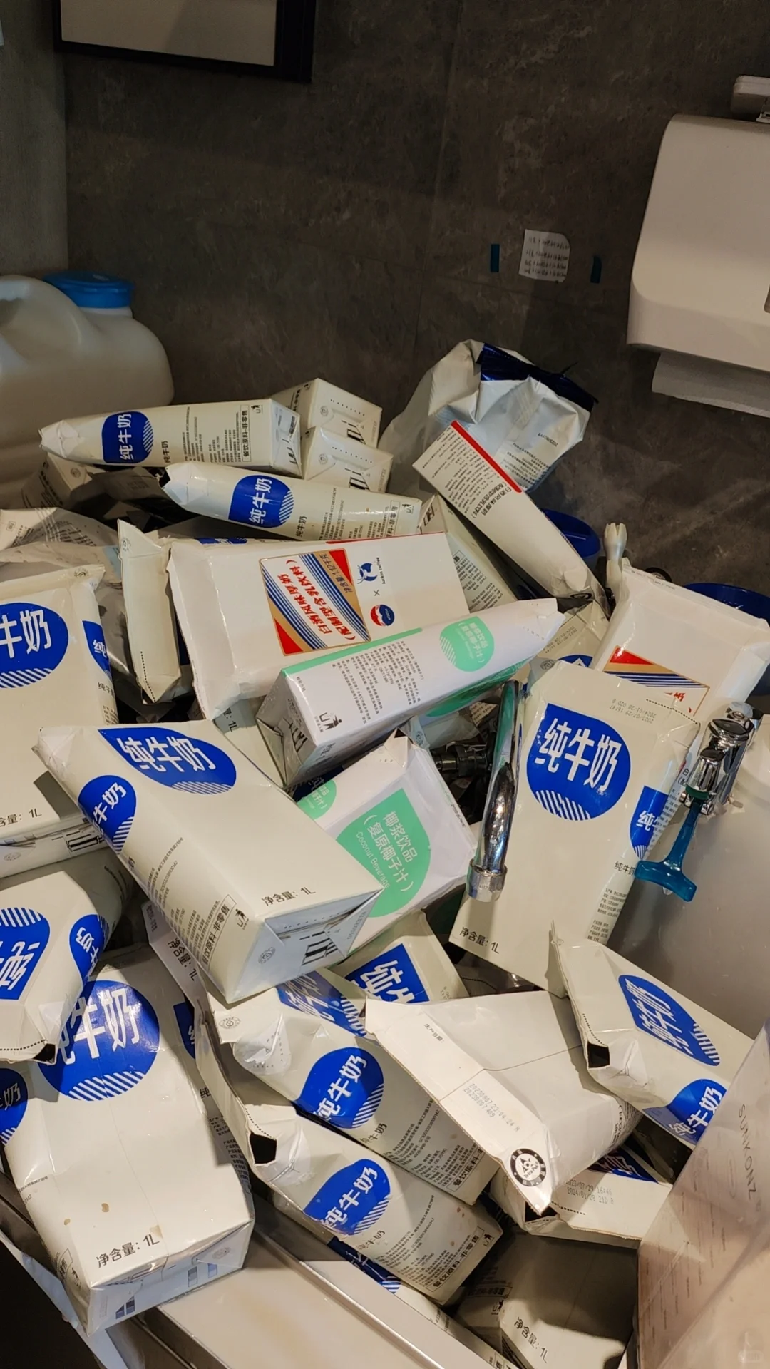 做不完的酱香拿铁