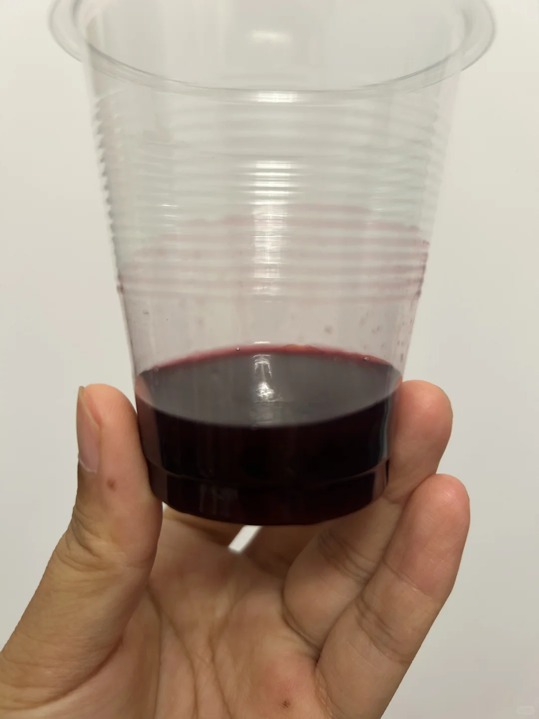 自酿野葡萄酒，第一次过滤