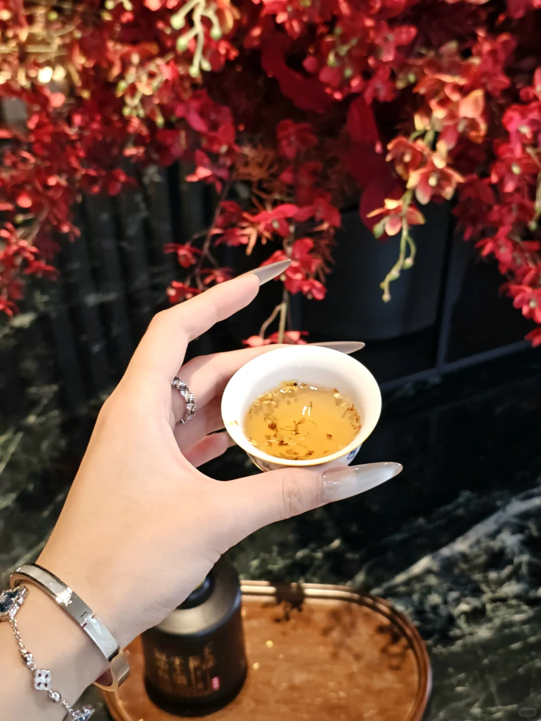 中秋送老爸的酒,他愣是没舍得喝…