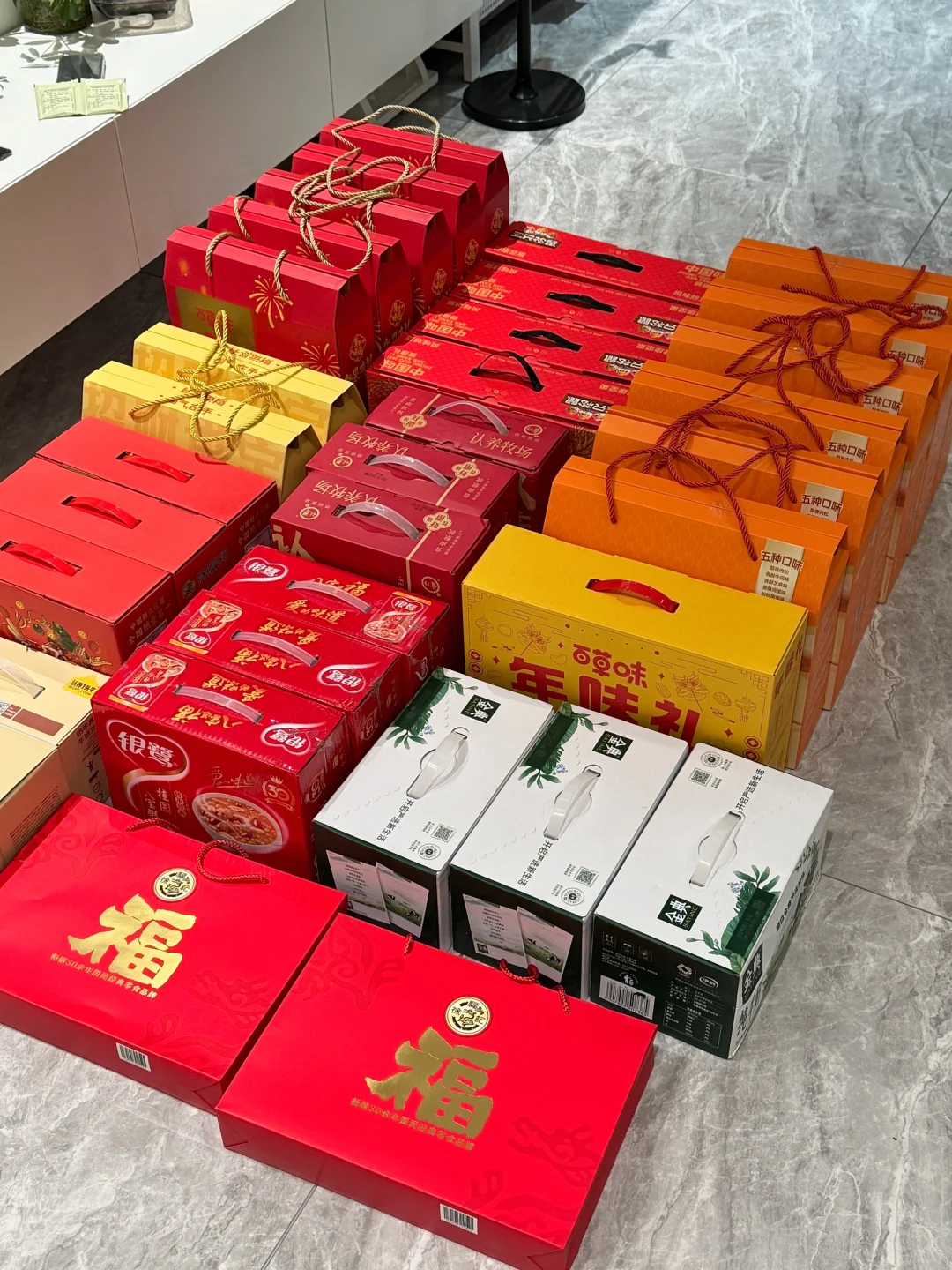 过年给塑料亲戚送礼！预算不超五十！！