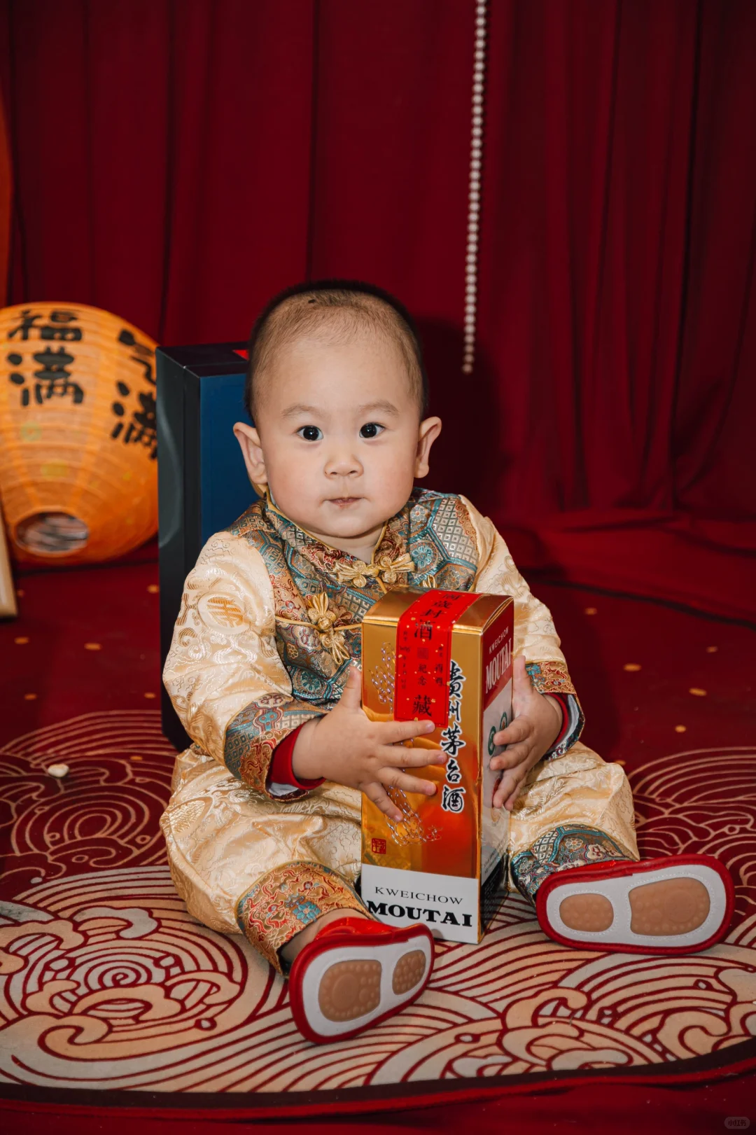 绞尽脑汁给儿子封的三瓶酒