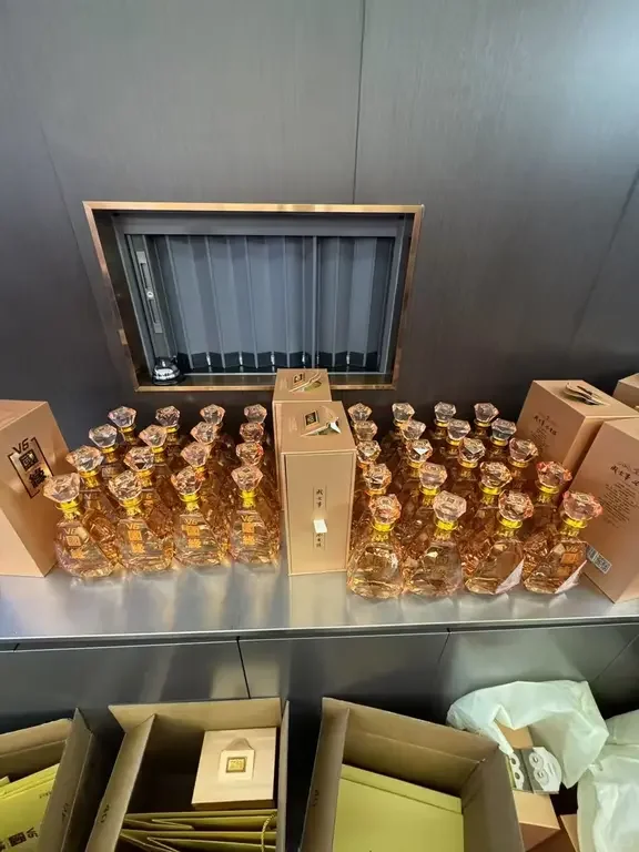 白酒中高端酒席