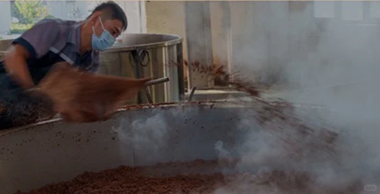 原来好酒是“蒸”出来的!揭秘白酒圈的“清蒸二