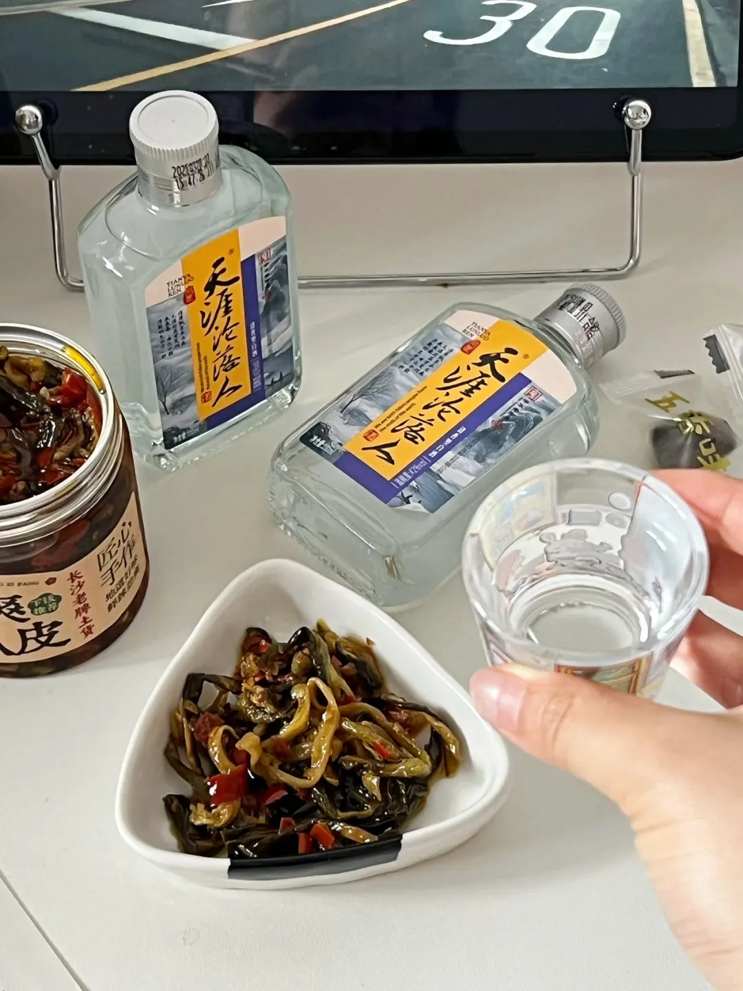 一口沦陷的纯粮白酒！！！喝完疯狂囤货谁懂