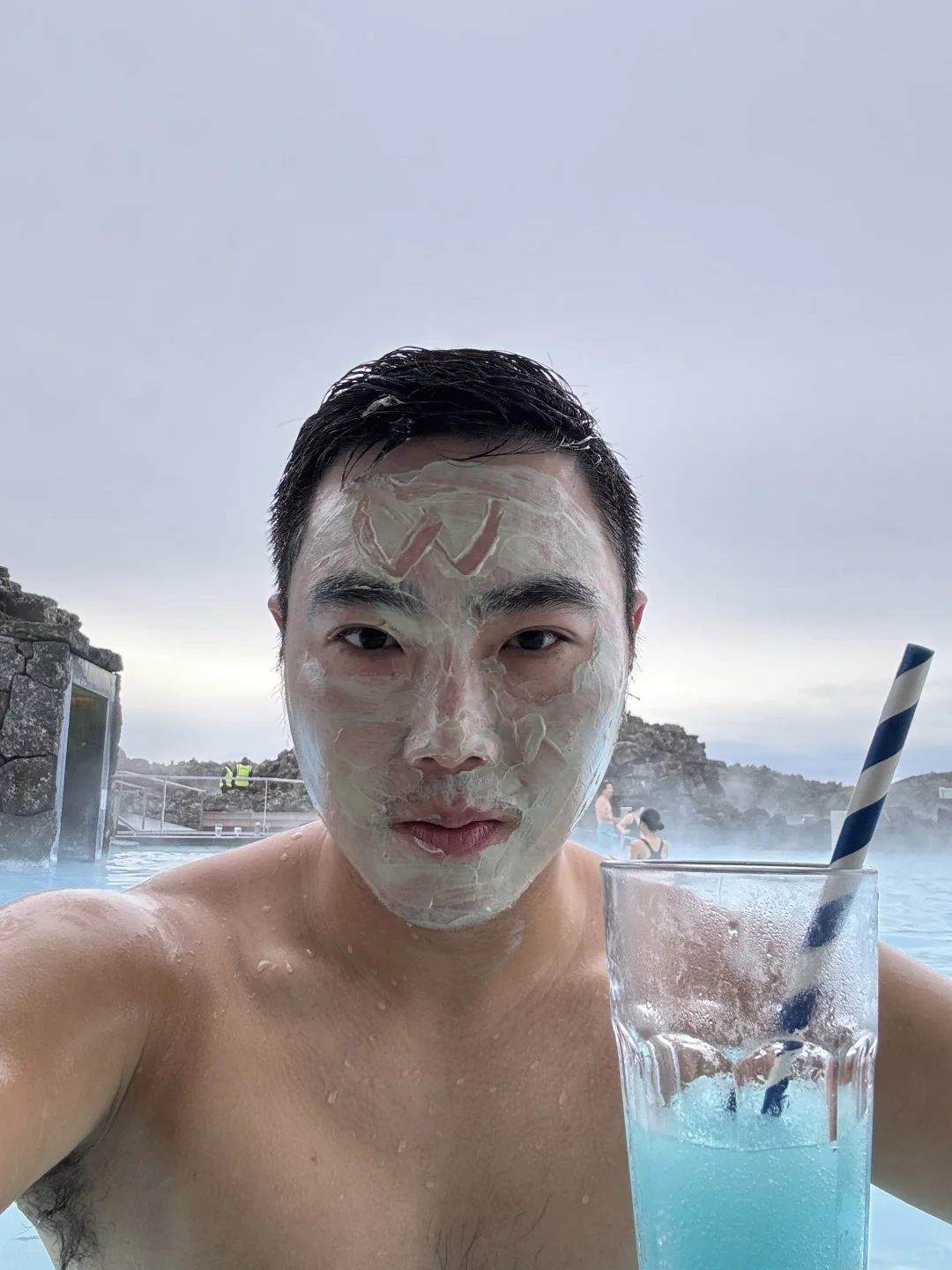 是蓝湖蓝还是五粮液蓝