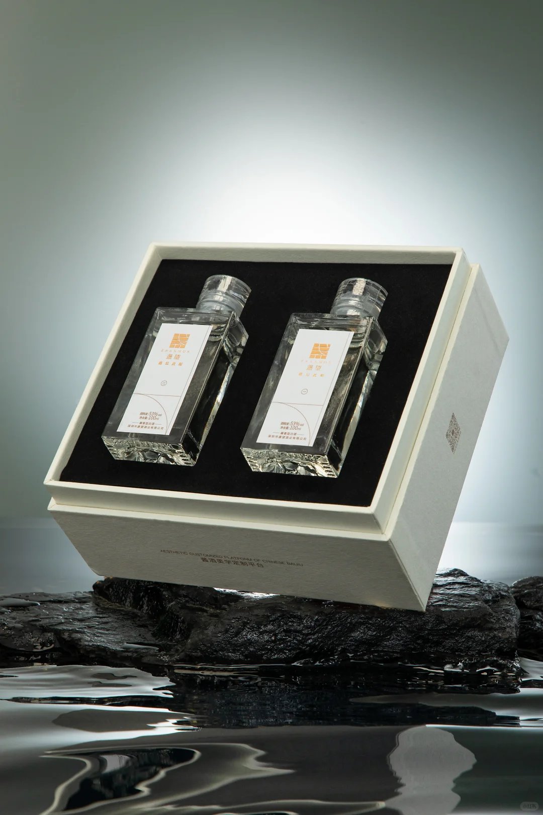 一瓶白酒喝不完，看看颜值与实力并存的它