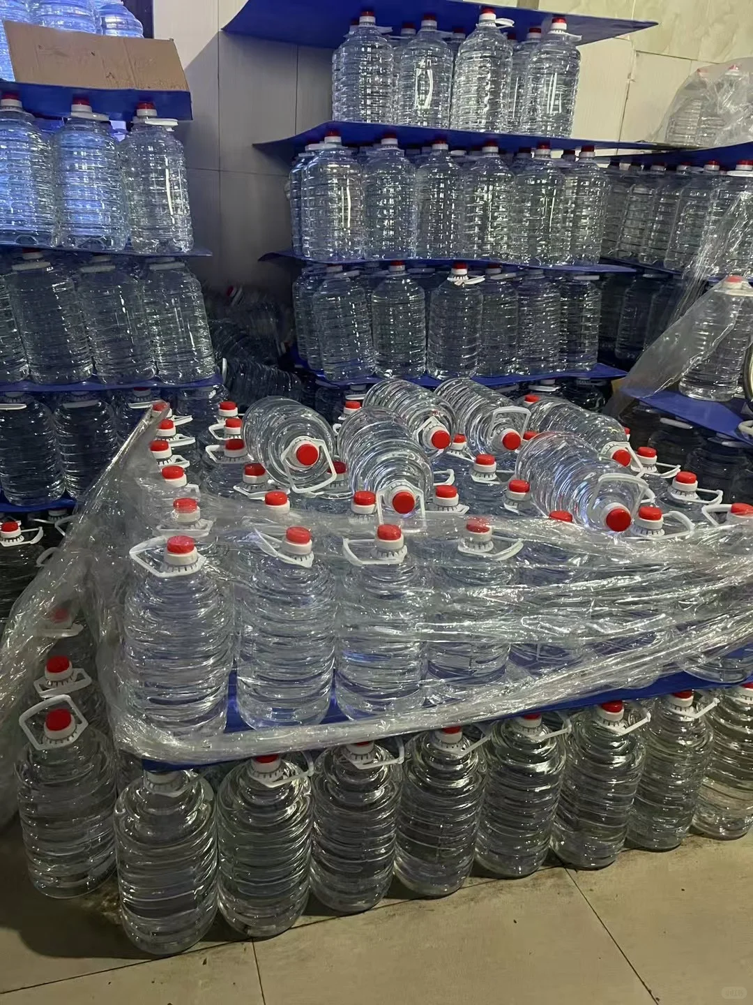 不是品牌喝不起，而是散酒更有性价比