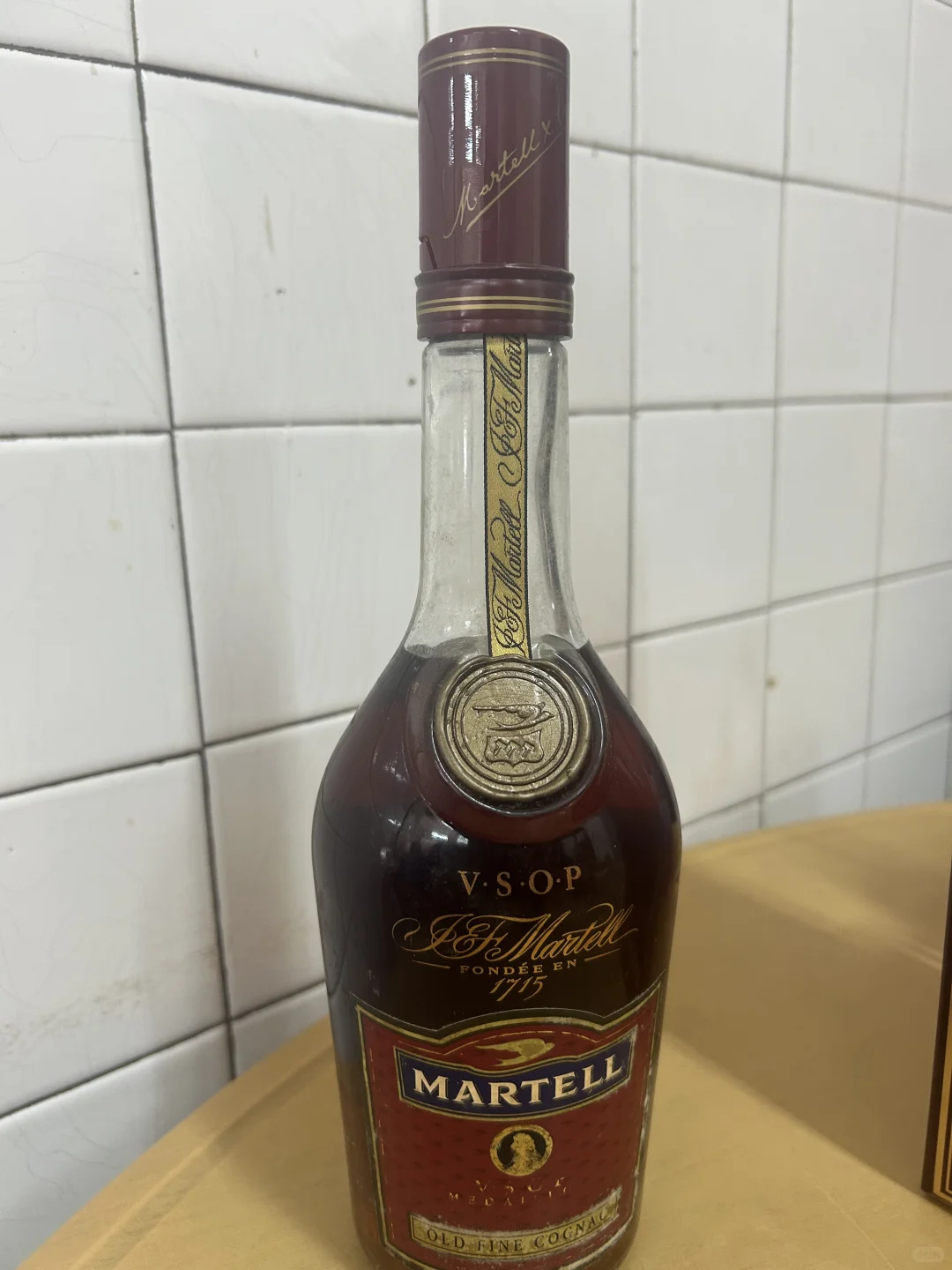 30年老酒 有没有兴趣的朋友 以前通胜酒庄