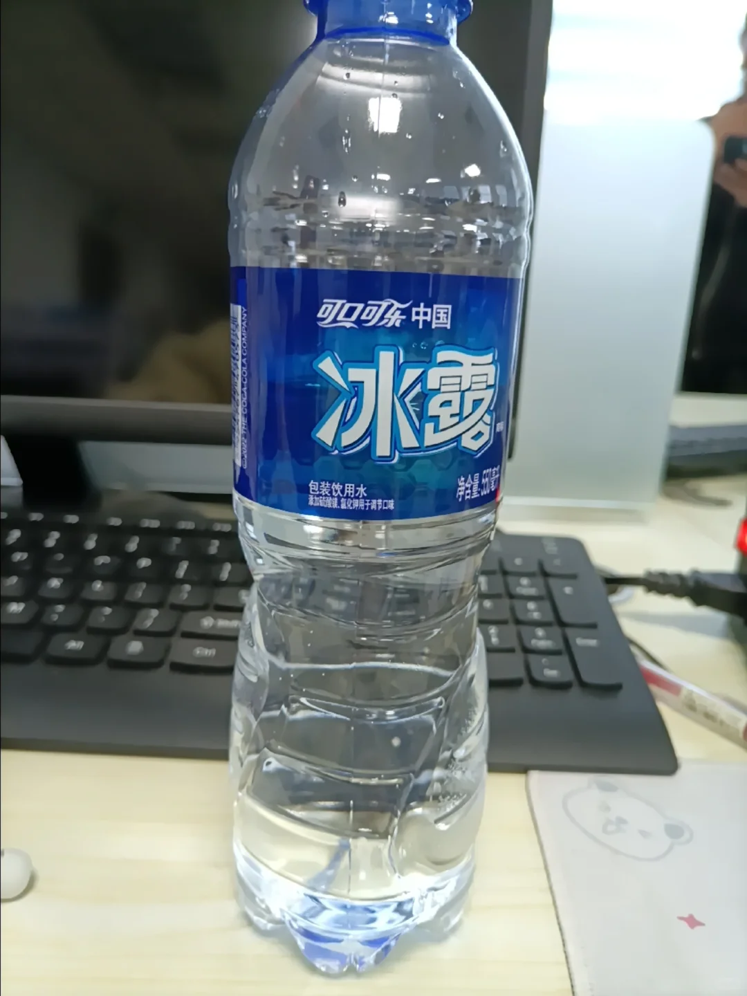 提问，哪个矿泉水最好喝？