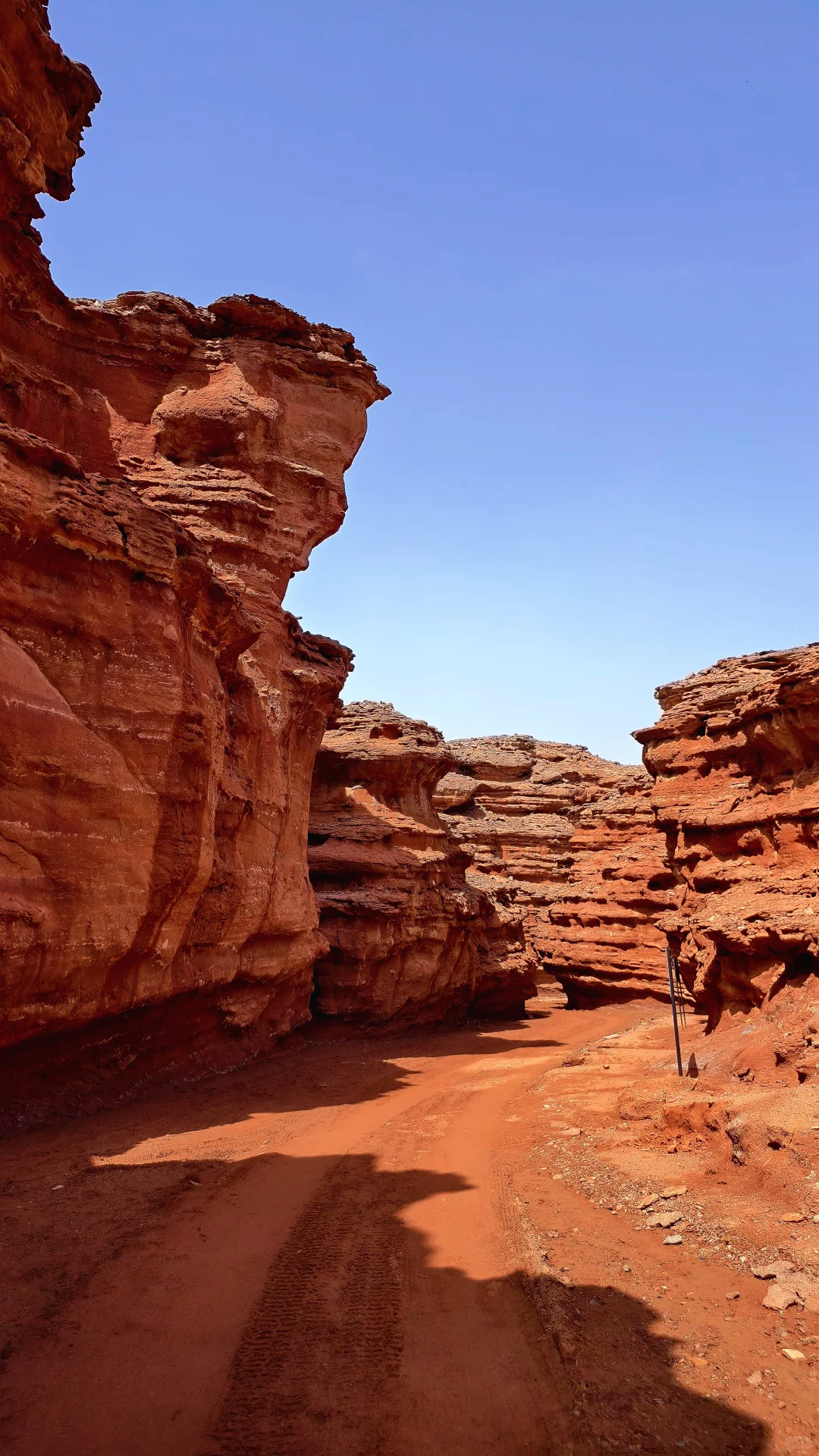 阿拉善西部梦幻峡谷|很远很偏,但不去后悔