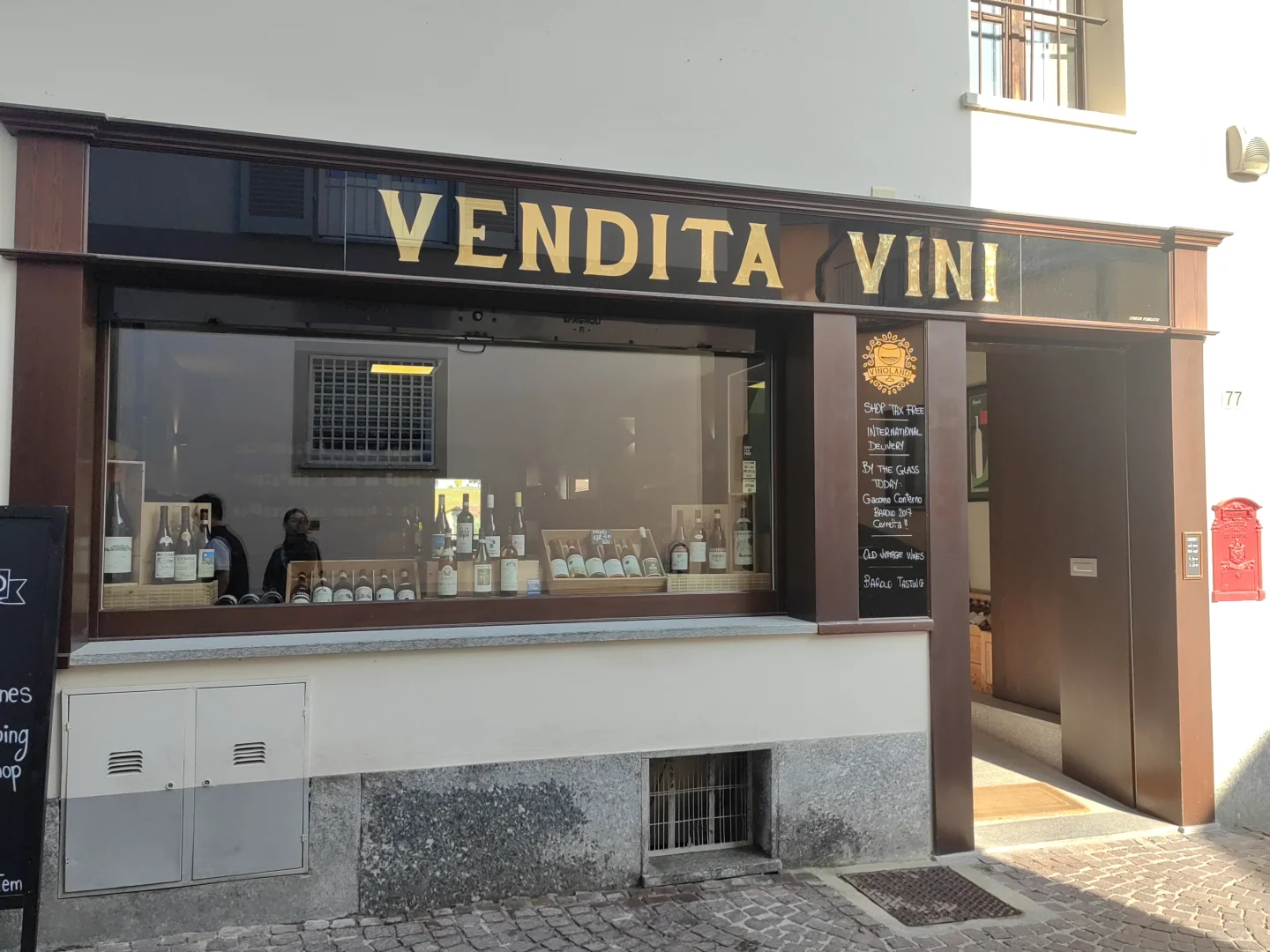 ?? 在意大利最佳葡萄酒产区爽爽喝酒