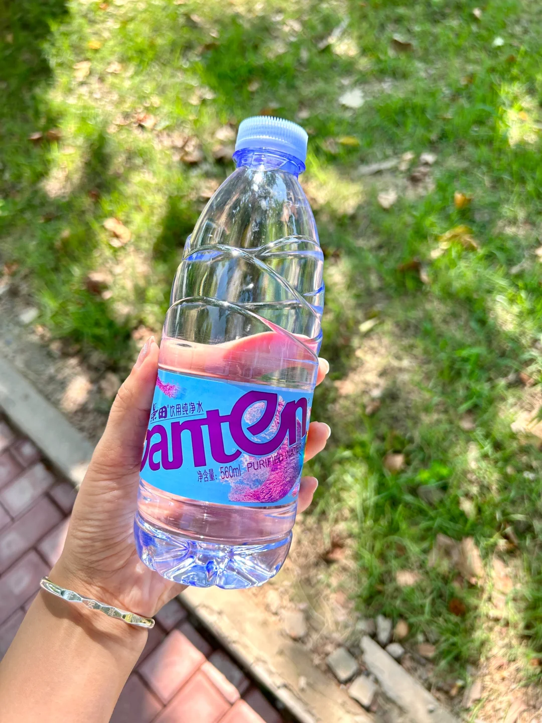 每天都要咕噜咕噜喝水！