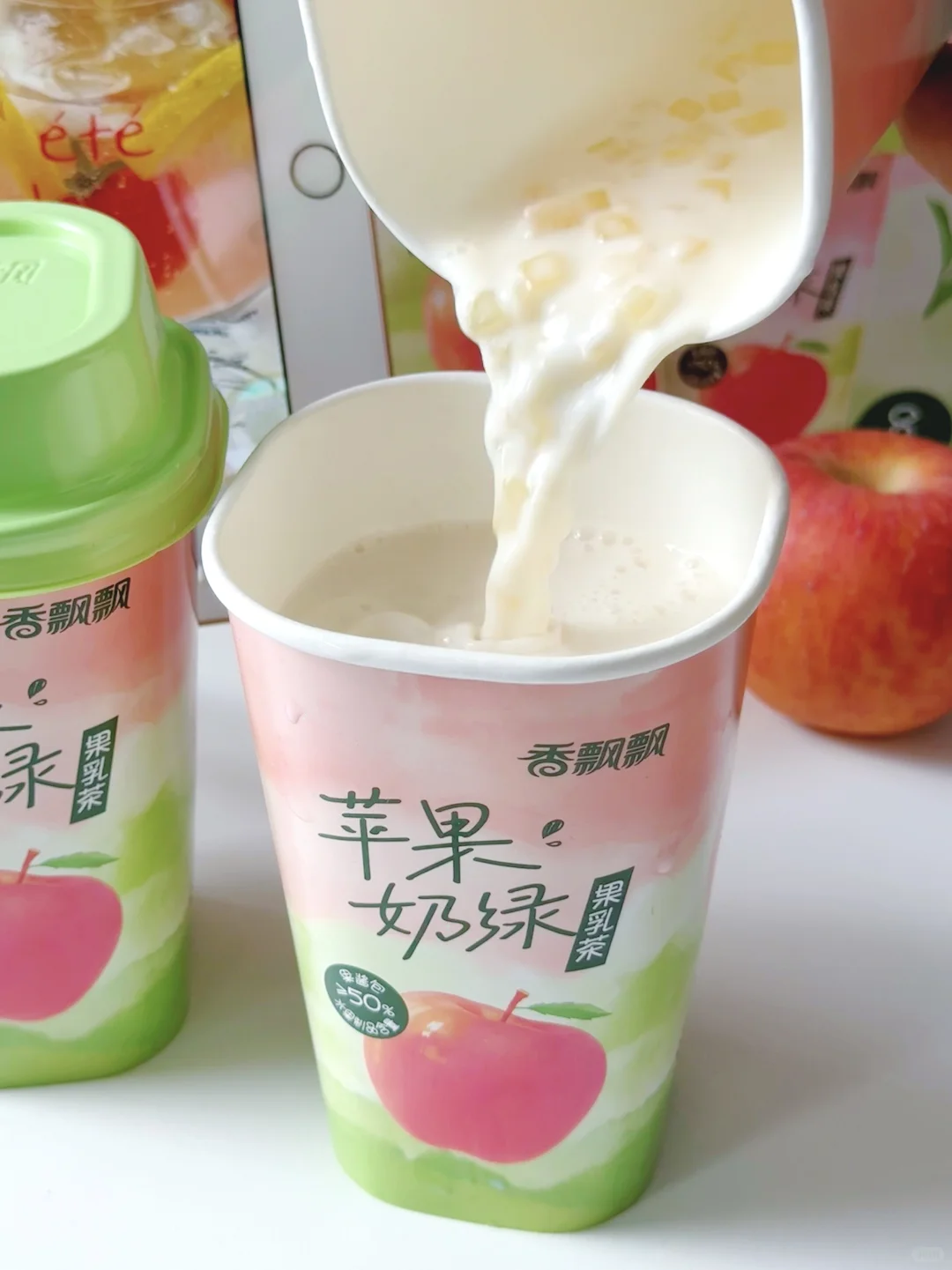 矿泉水泡奶茶?香飘飘你真的…