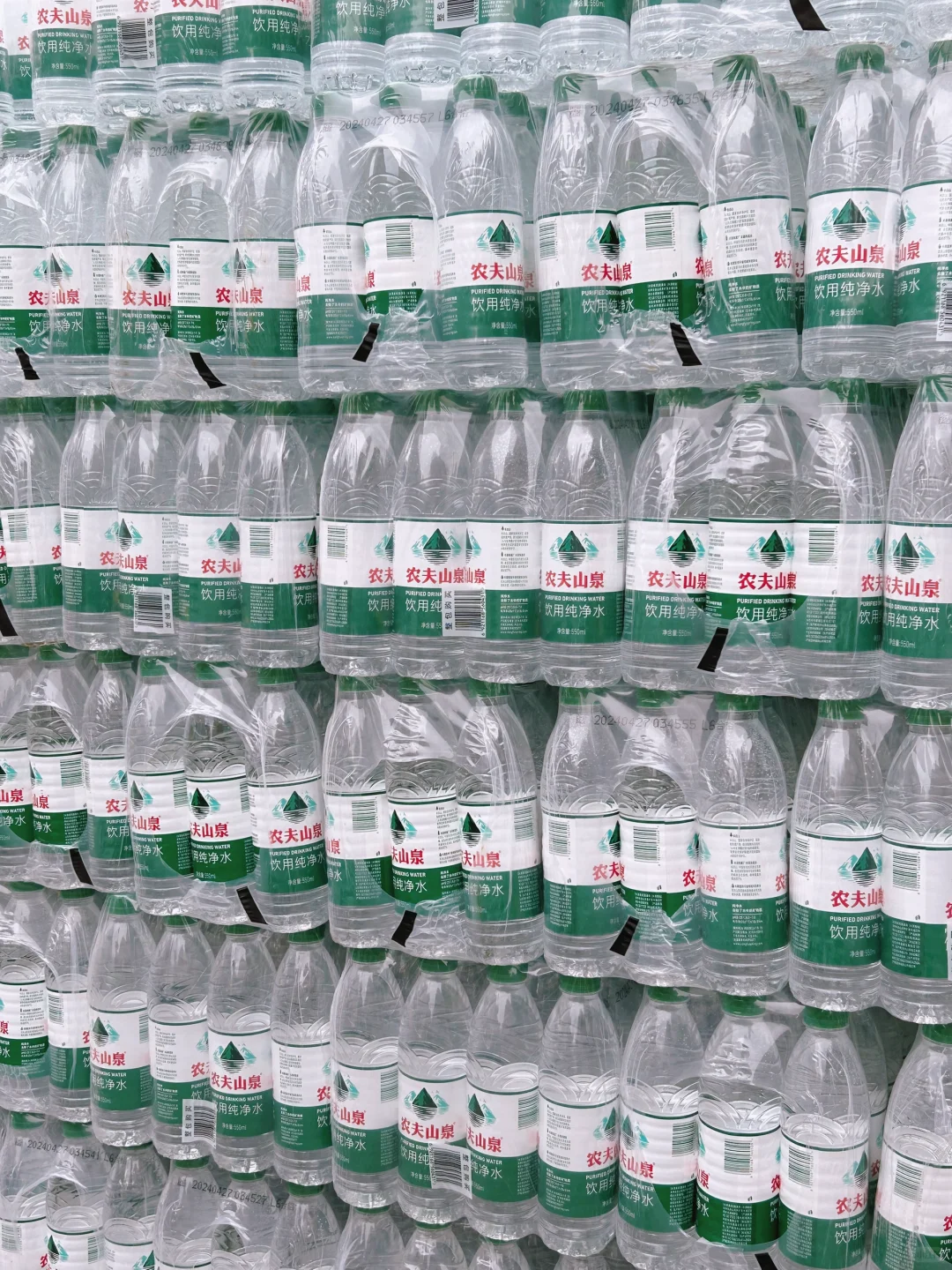 农夫山泉有点绿