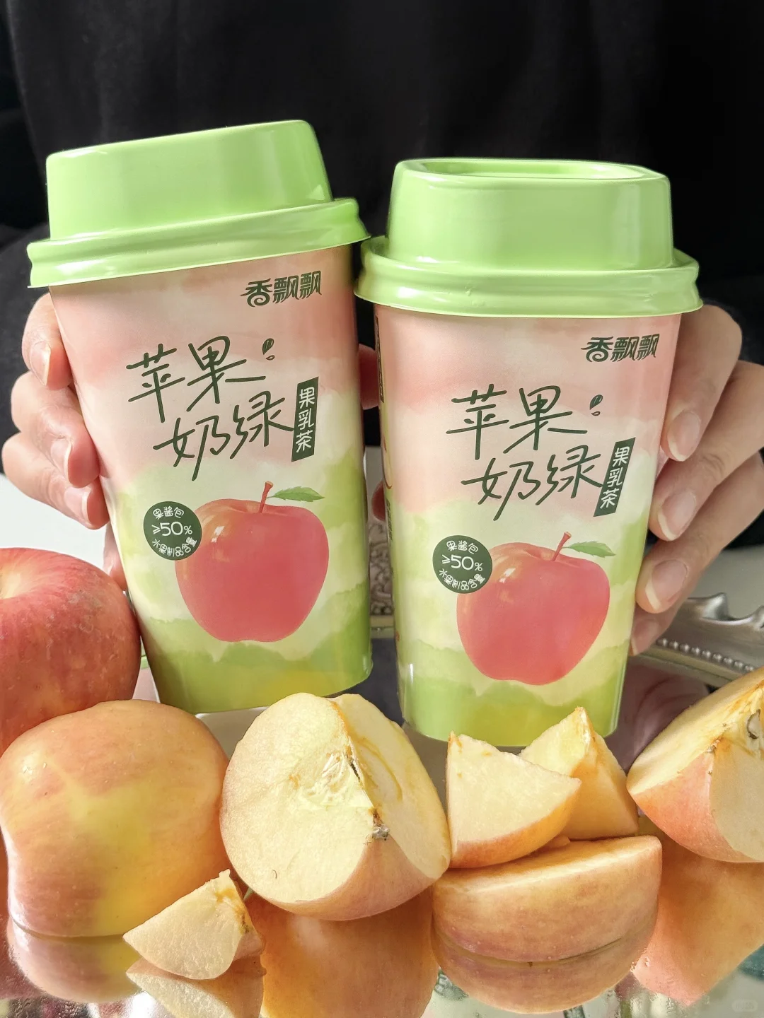 矿泉水泡奶茶?香飘飘你真的…