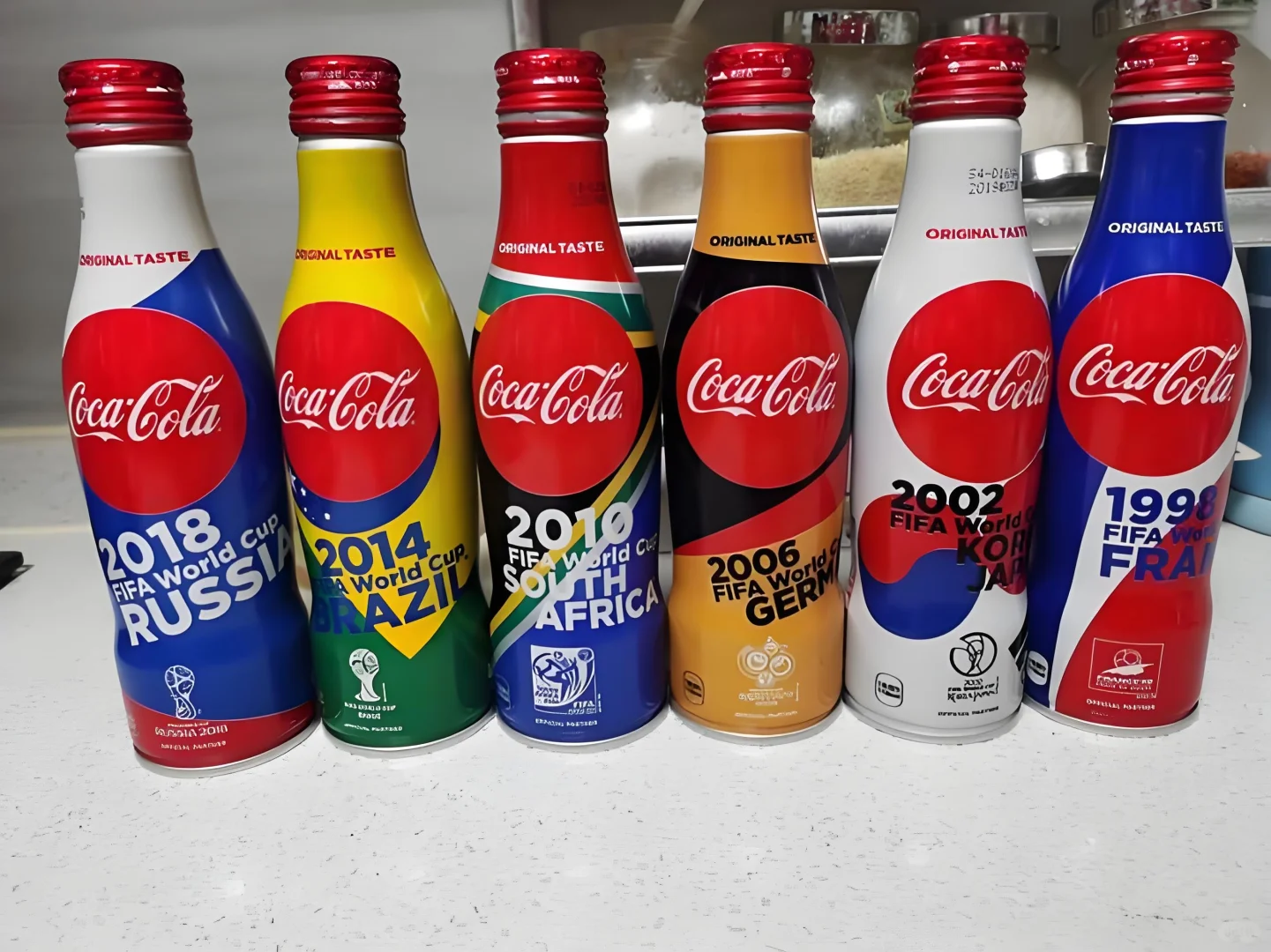 可口可乐：一瓶饮料的百年传奇