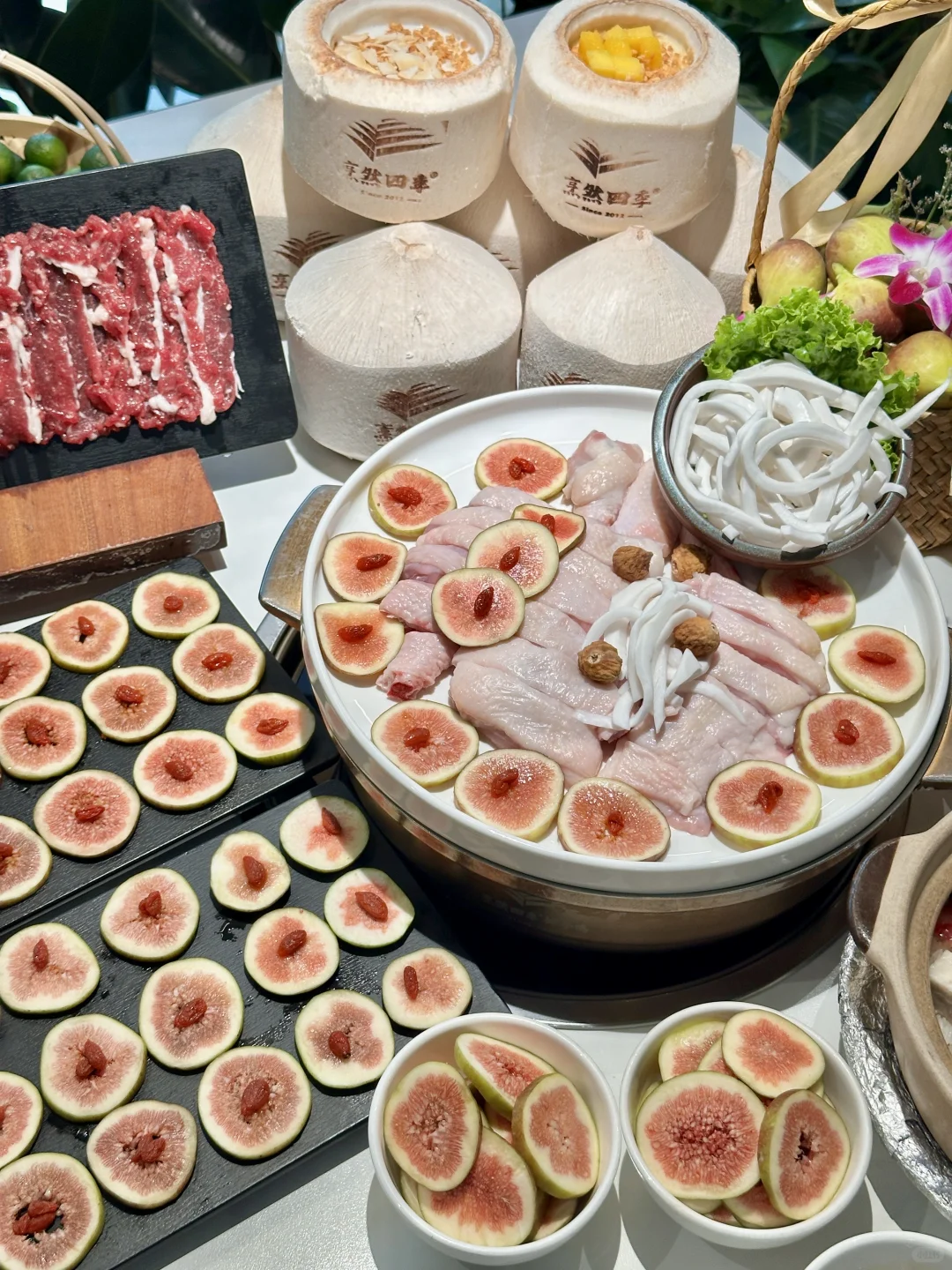 北京!吃到了人生椰子鸡火锅?。。N刷中。。