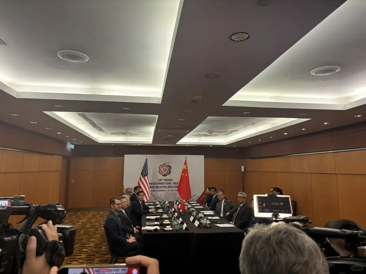 ?中美高层吉隆坡会晤，释放积极信号！