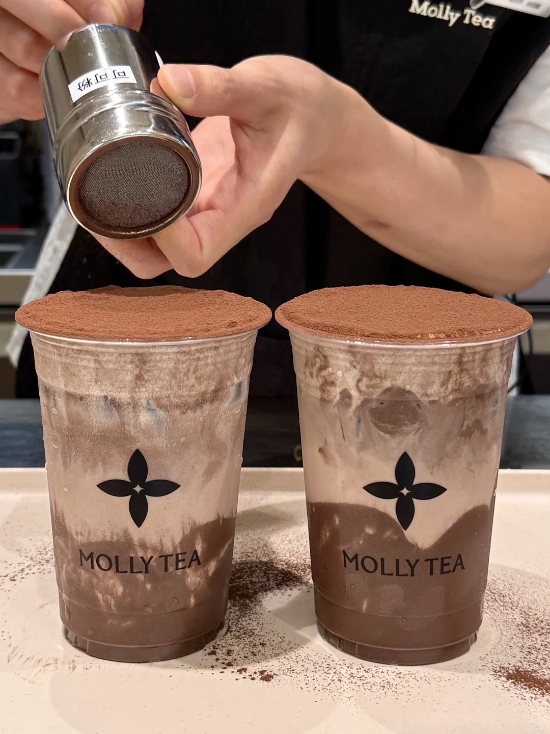 拜见茉莉奶白巧克力奶茶大王!!!!!!!