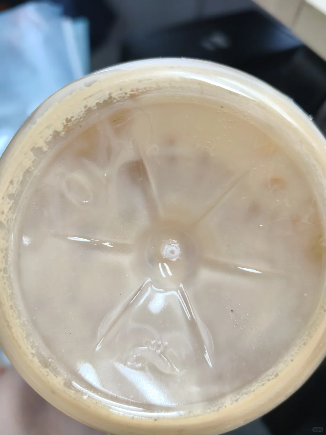 问问这种情况是怎么回事 阿萨姆好容易变质