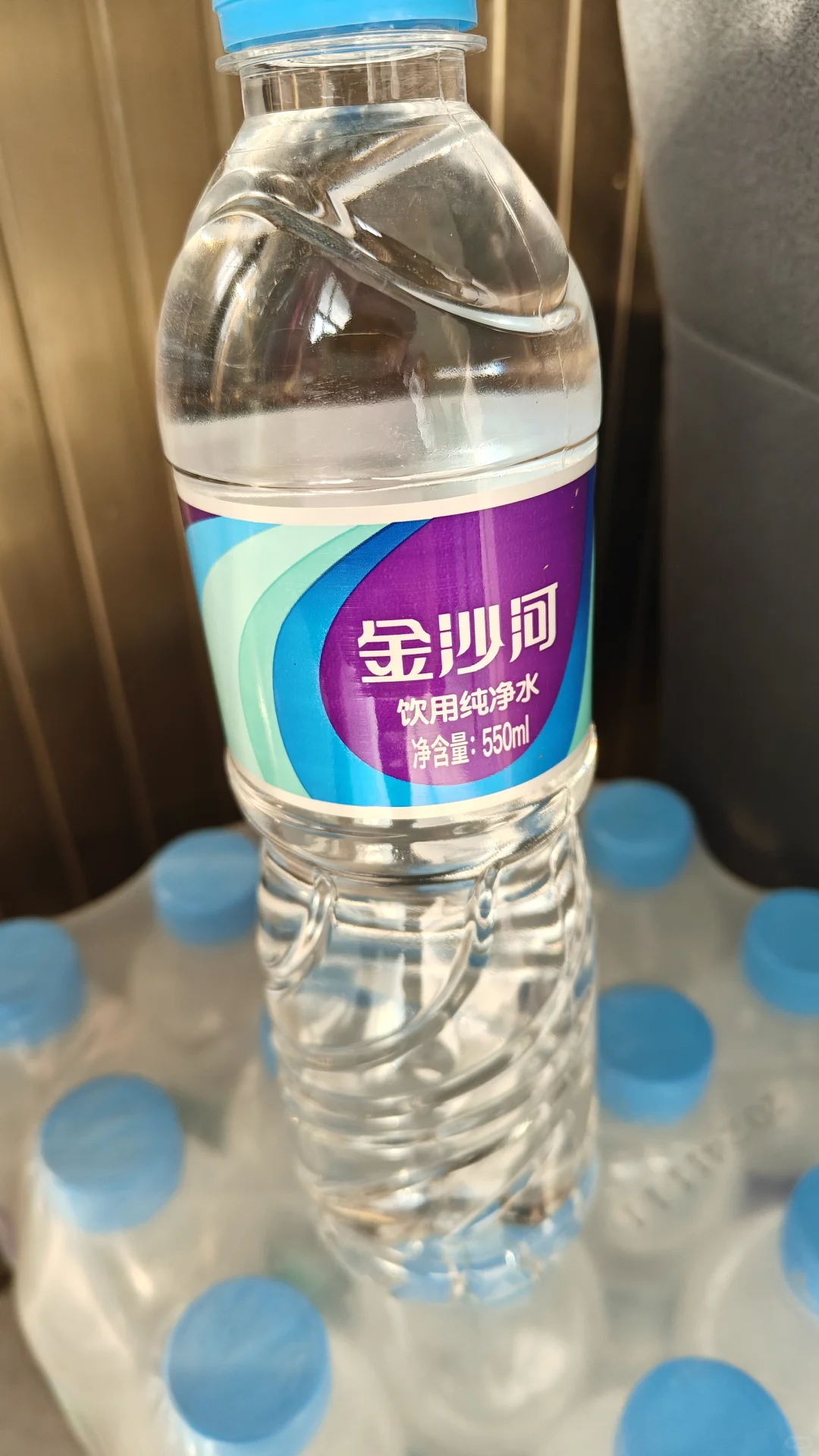 看99%的人没见过的瓶装水