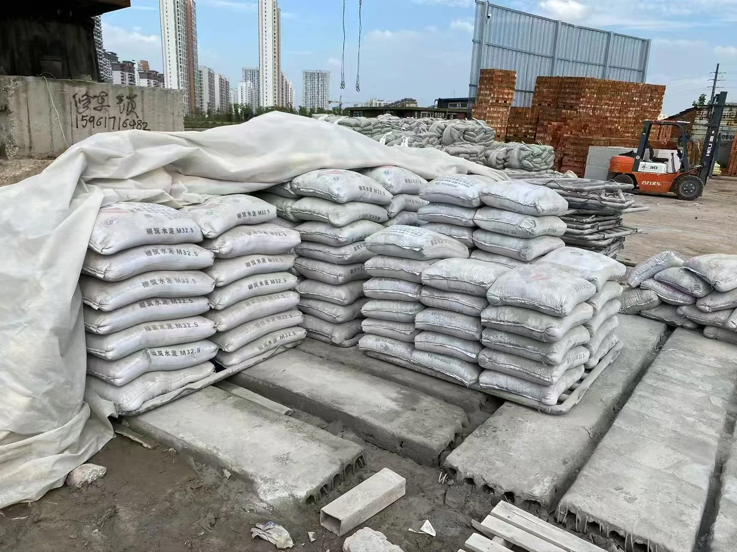 无锡长期提供黄沙水泥各种建材配送