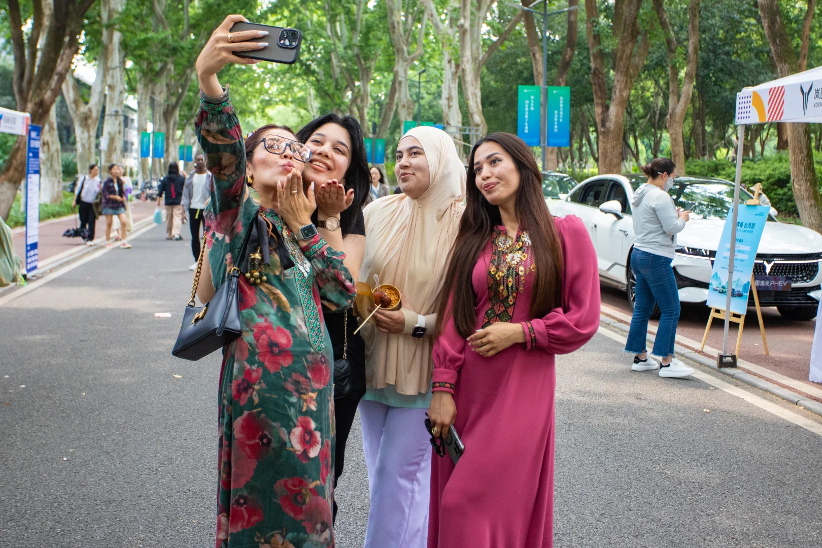 就这个国际文化交流节！爽！