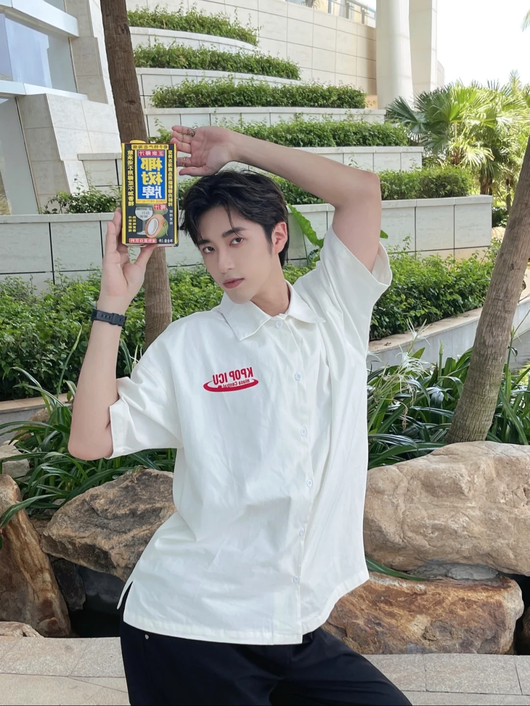 喝到椰汁了，请问这个是正宗的包装吗？?