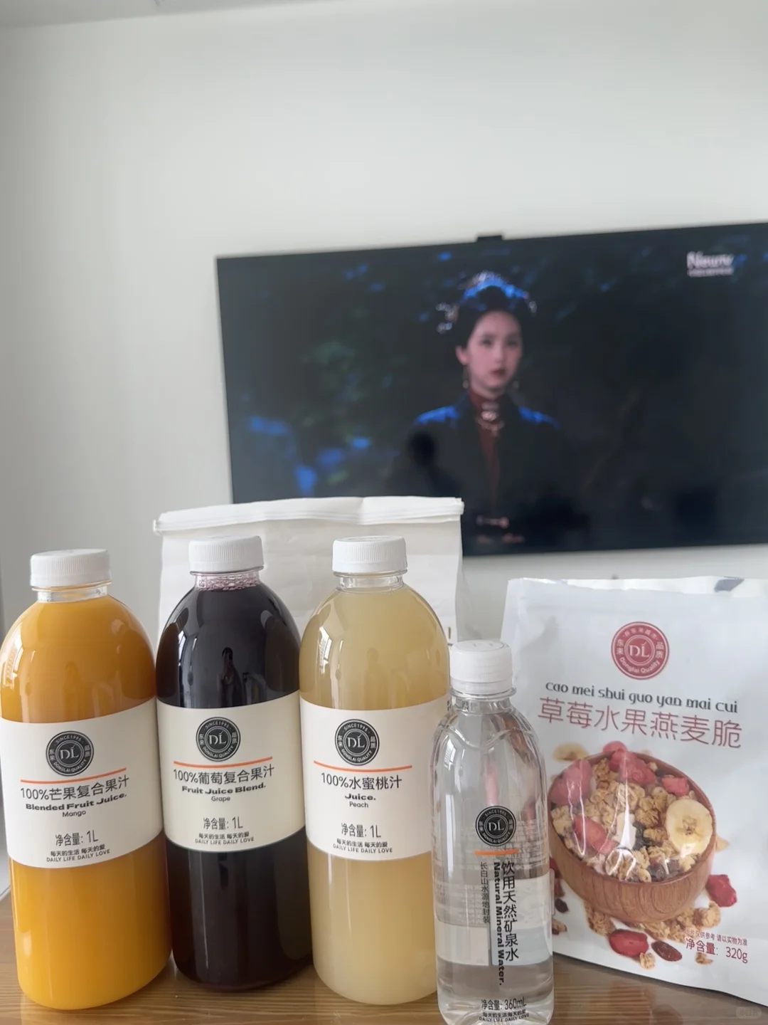 【胖东来】4款果汁+草莓燕麦脆