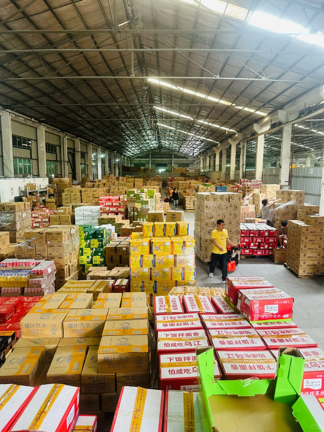 我们的零食不做国内市场，只给海外贸易商