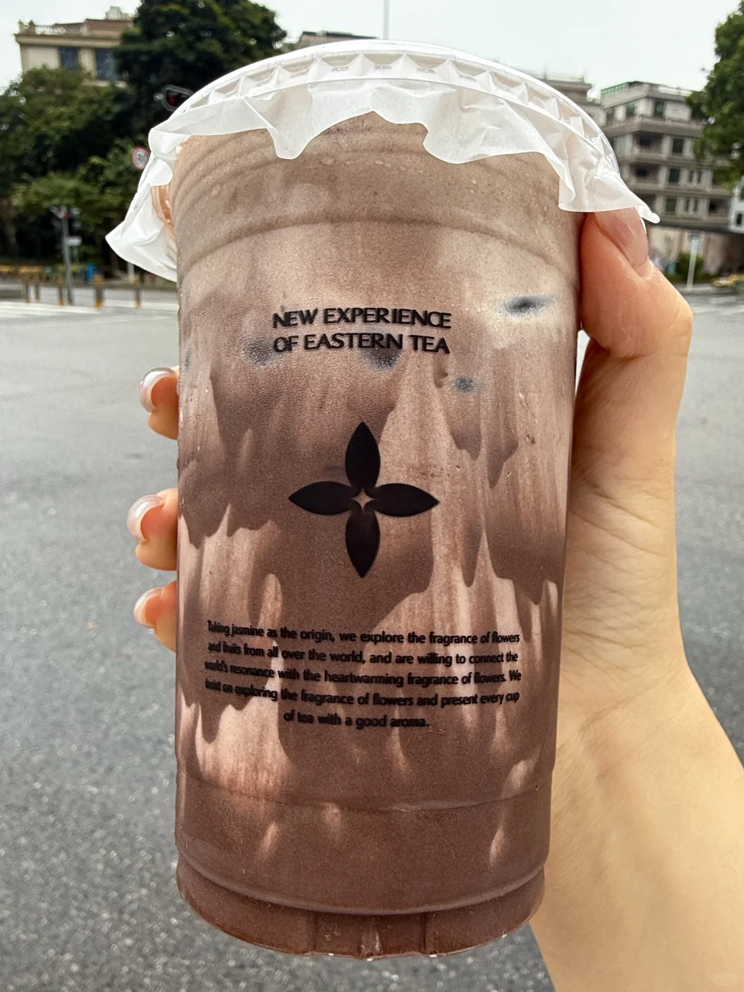 拜见茉莉奶白巧克力奶茶大王!!!!!!!