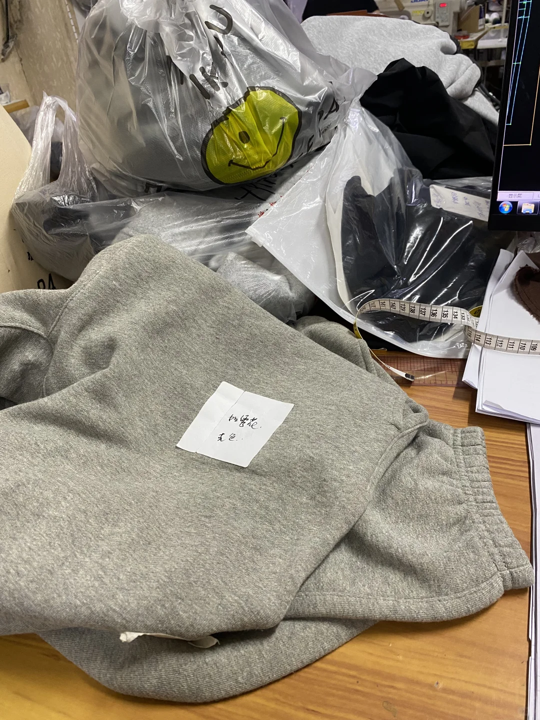 加班到这个点儿，太累了?