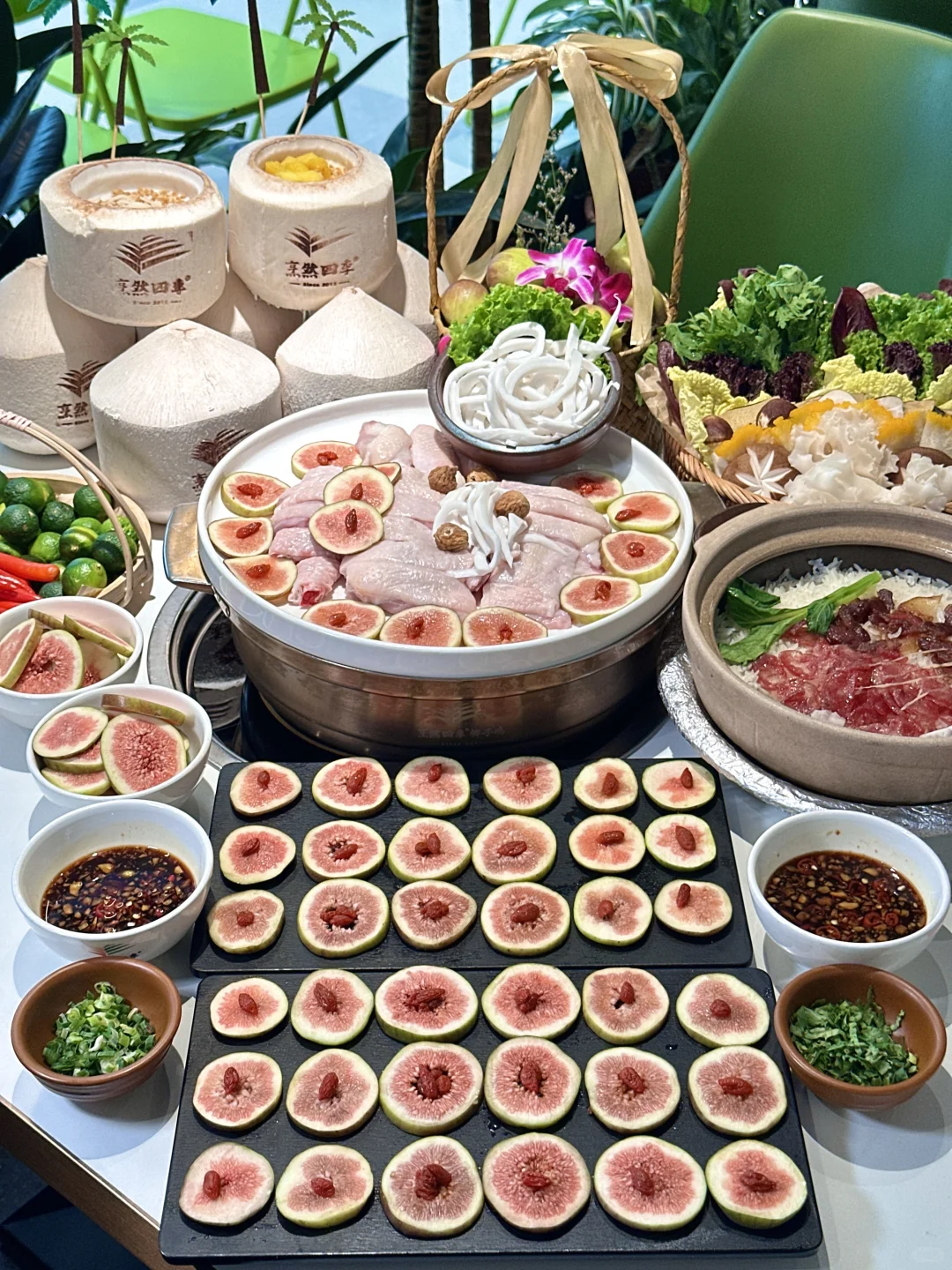 北京!吃到了人生椰子鸡火锅?。。N刷中。。