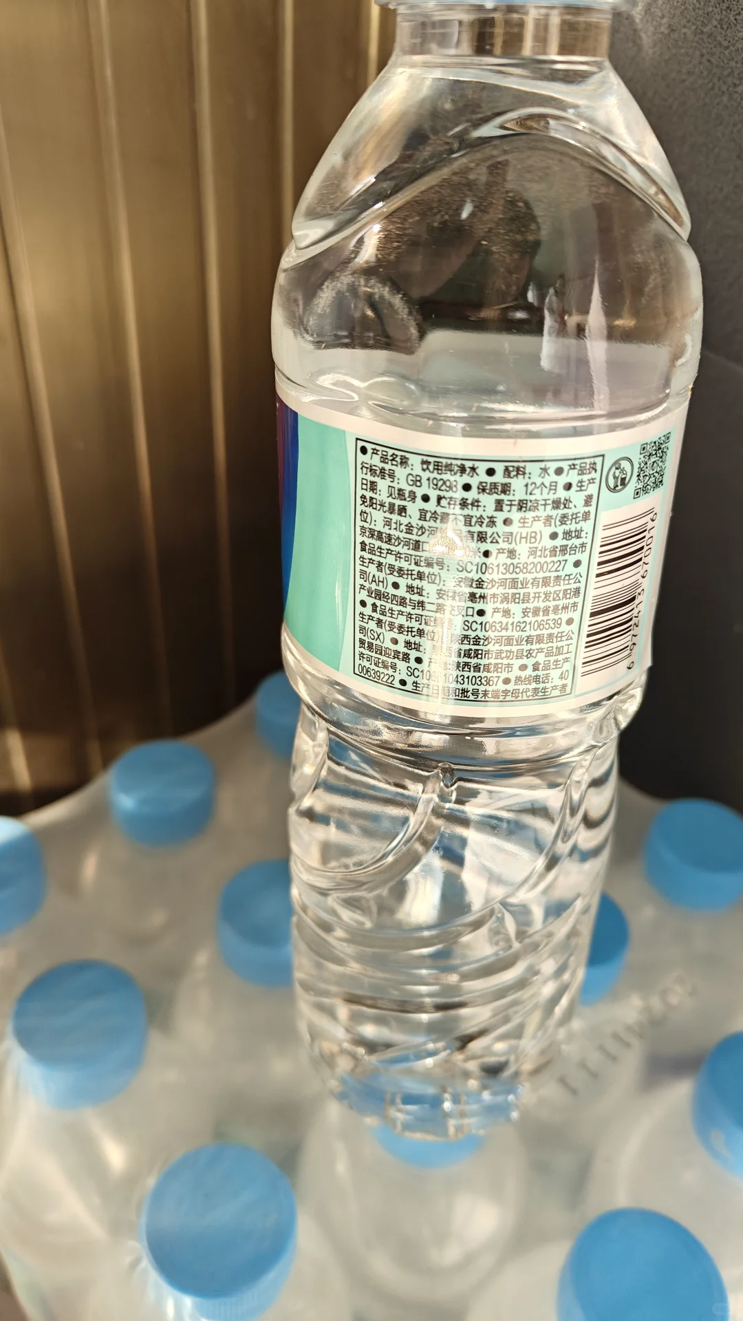 看99%的人没见过的瓶装水