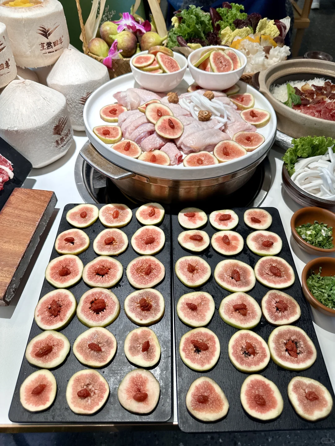 北京!吃到了人生椰子鸡火锅?。。N刷中。。