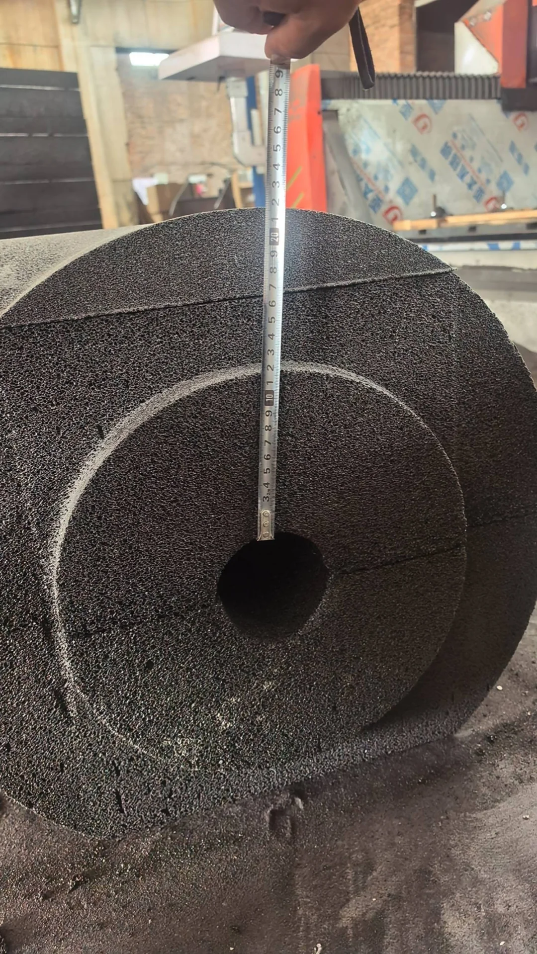 屋面泡沫玻璃弯头环保性能怎么样