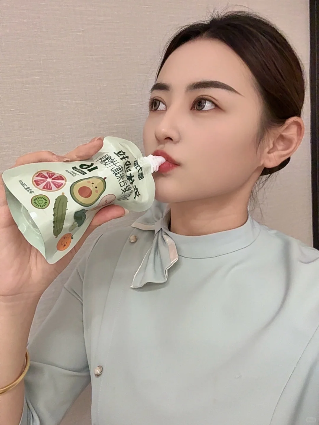 想喝健康果蔬汁?隆力奇NFC饮料别错过