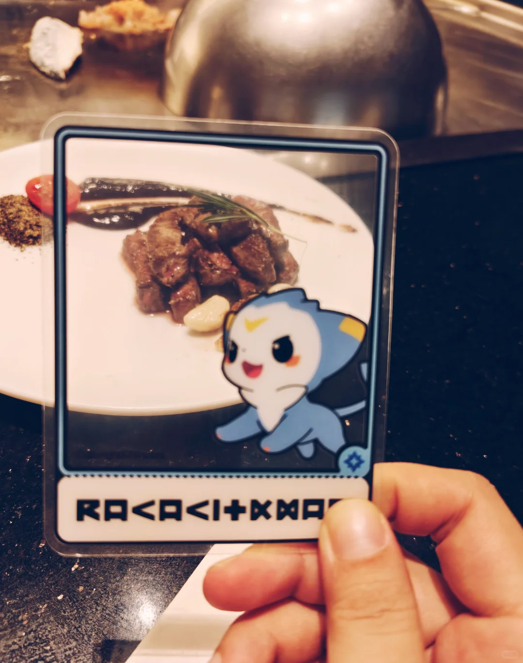 带迪莫吃点好吃的