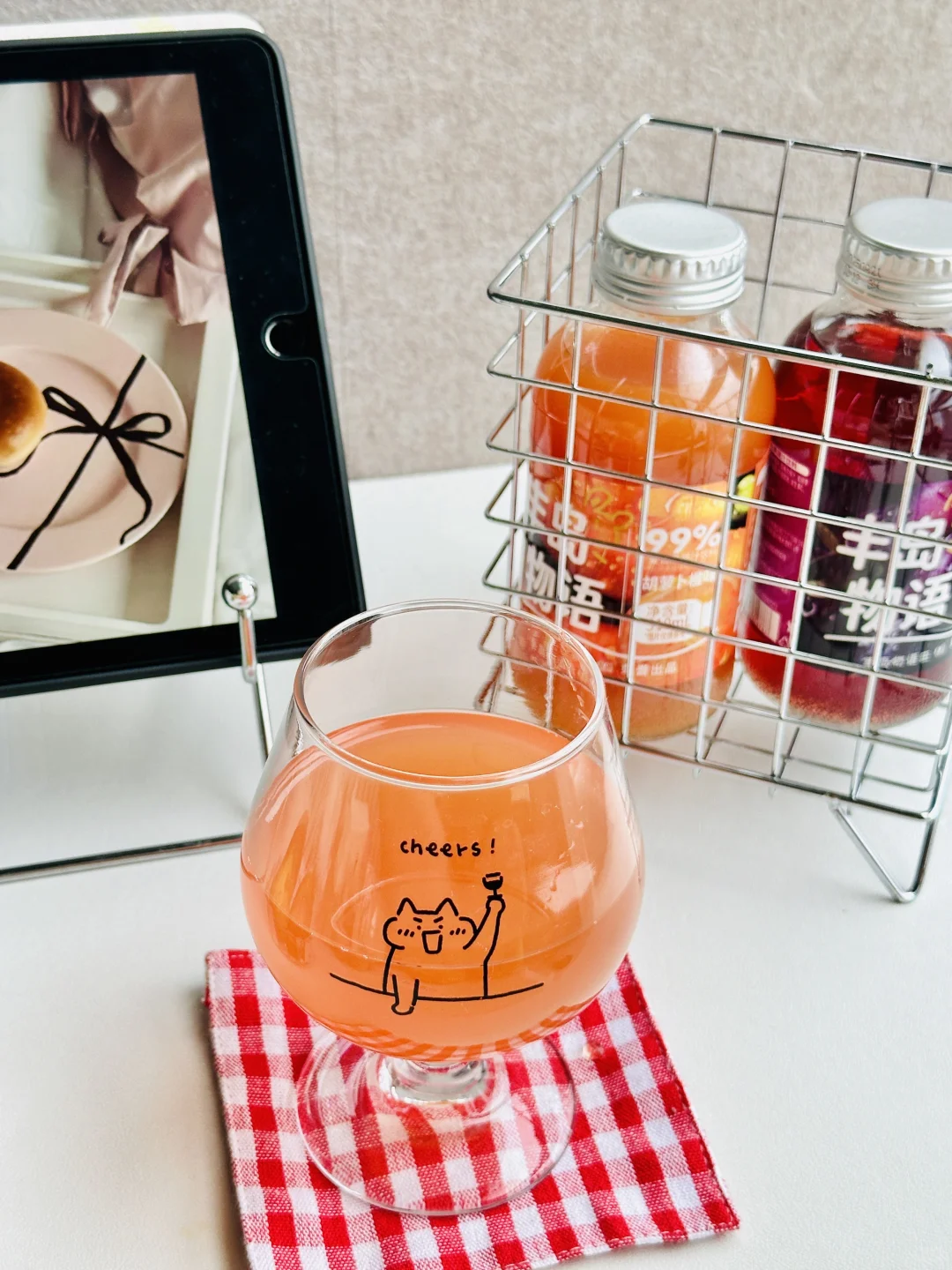 96教师| ?月亮慢慢变圆，事情慢慢如愿??