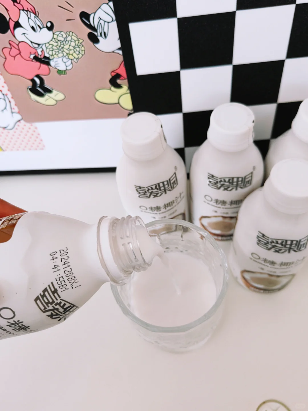 下午茶时间到了～今日新添椰汁?