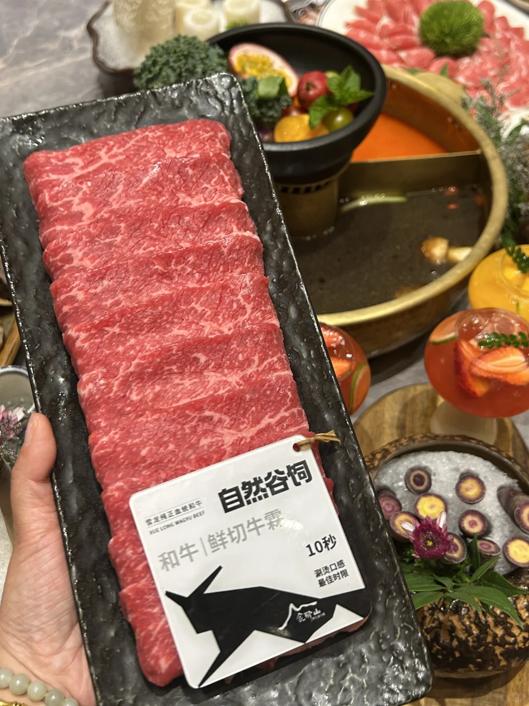 在大连喝到?了…红伞伞白杆杆…