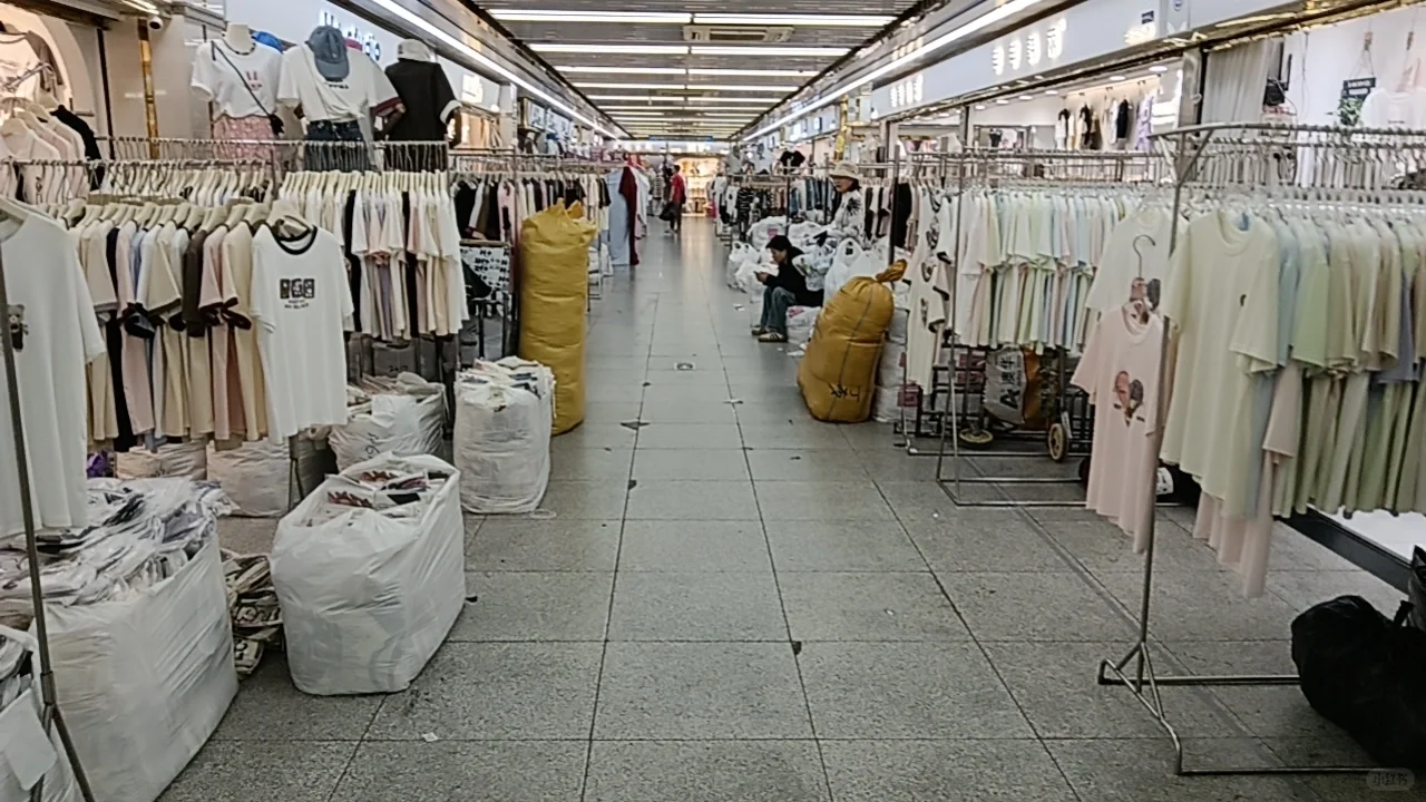 今年的服装行业，你们还敢入局吗？！